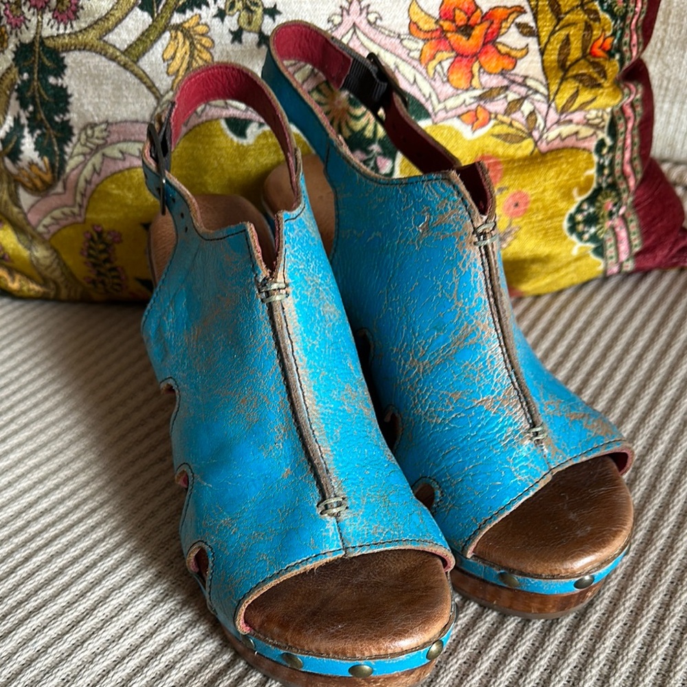 BED|STU Distressed Blue and Brown Leather Sandals
